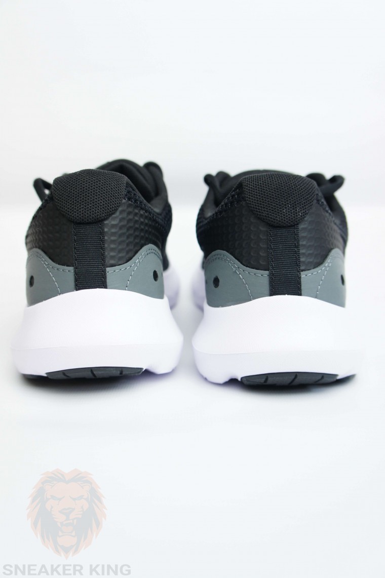 Кросівки Under Armour Surge 3